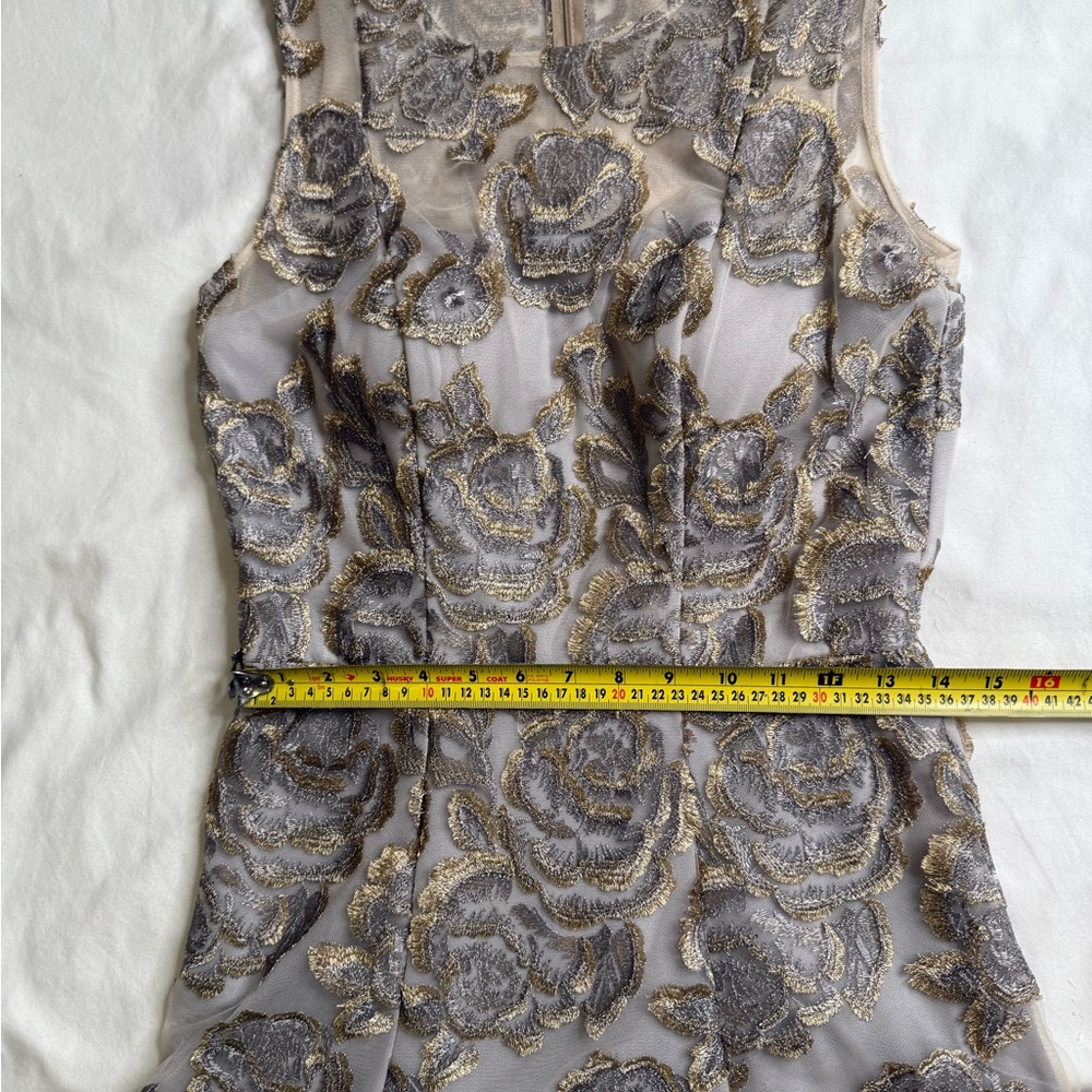 Hitherto Metallic Floral Embroidered Dress Gold Silver Fit Flare USA Made Sz 6 - Picture 11 of 13